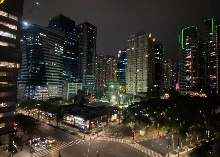 Ecn And Staycation By Victoria Bgc Apartment *